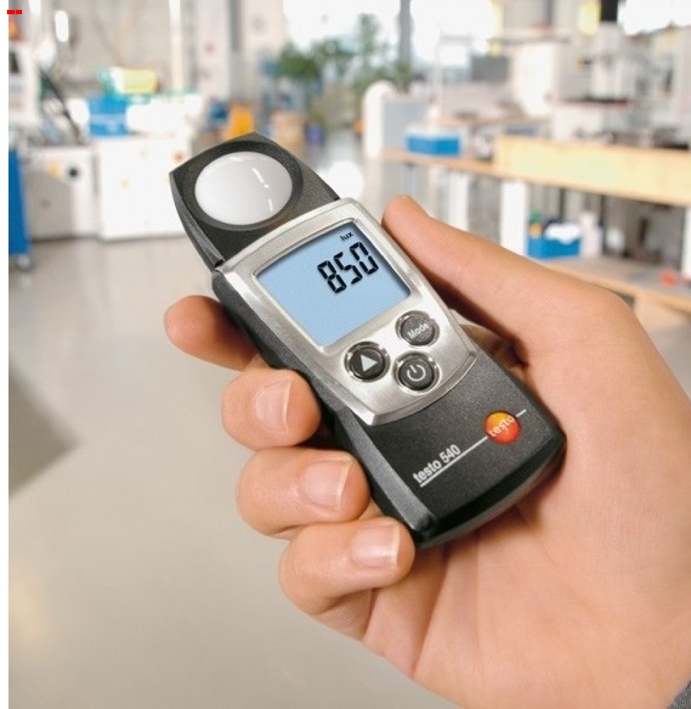 testo 540 Lux Meter - Image 2