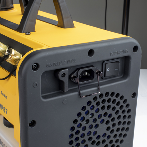 Fieldpiece Runquick VP67UK 6cfm Vacuum Pump Dual Voltage - Image 8